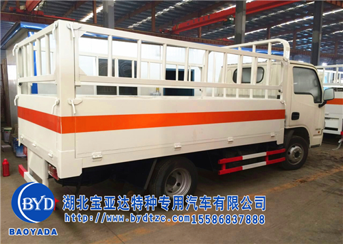 依維柯躍進(jìn)氣瓶運(yùn)輸車